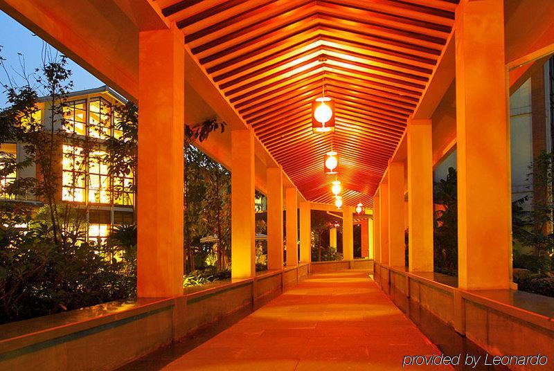 Crowne Plaza Hangzhou Xanadu Resort מראה חיצוני תמונה