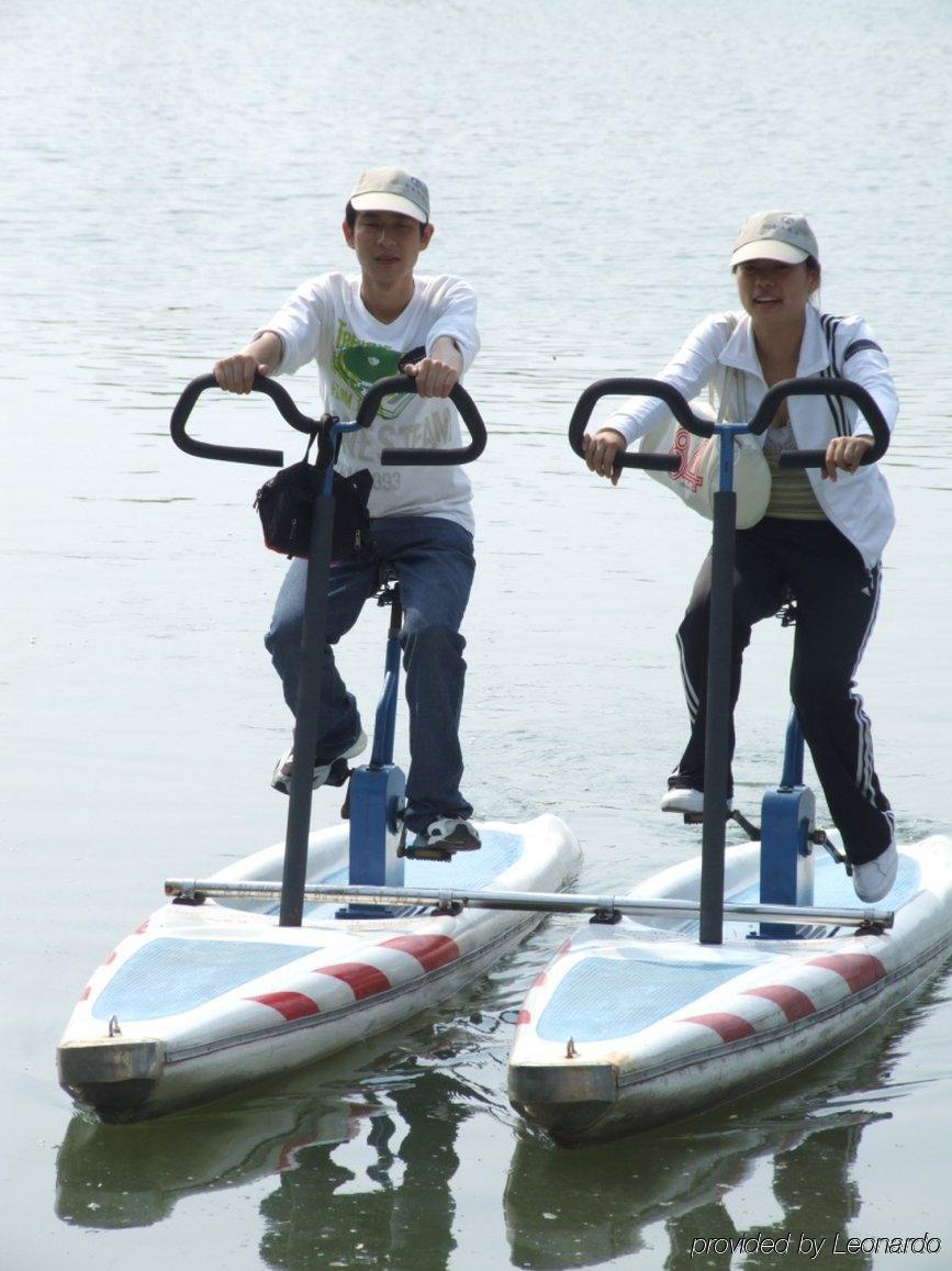 Crowne Plaza Hangzhou Xanadu Resort מראה חיצוני תמונה