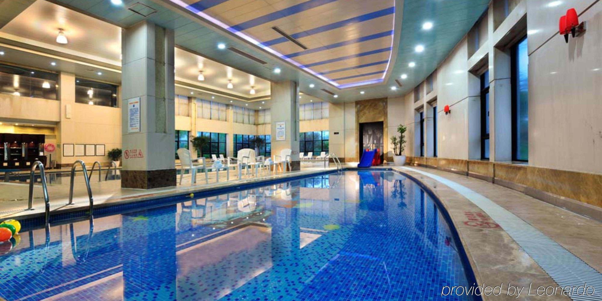Crowne Plaza Hangzhou Xanadu Resort מראה חיצוני תמונה