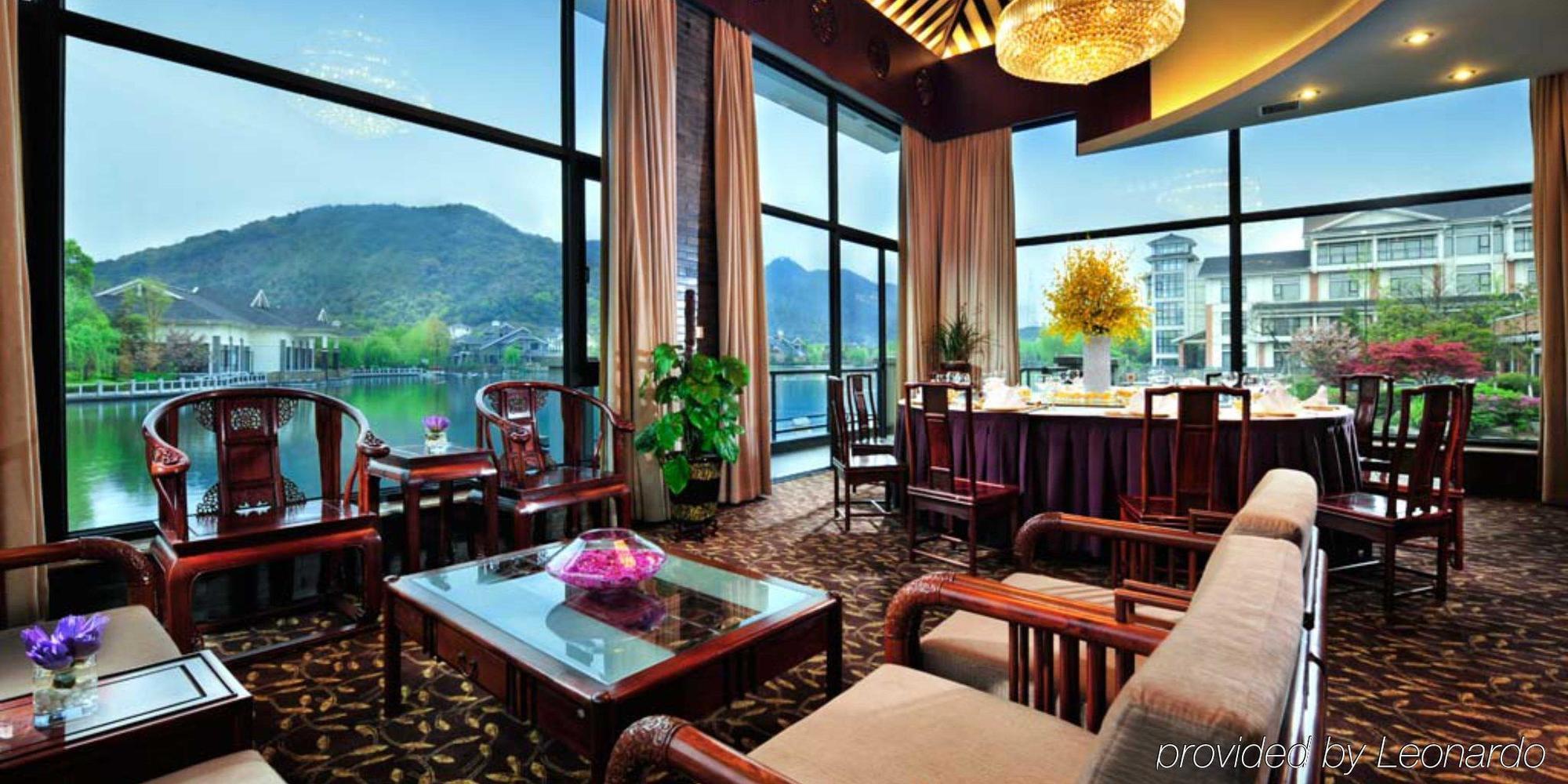 Crowne Plaza Hangzhou Xanadu Resort מראה חיצוני תמונה