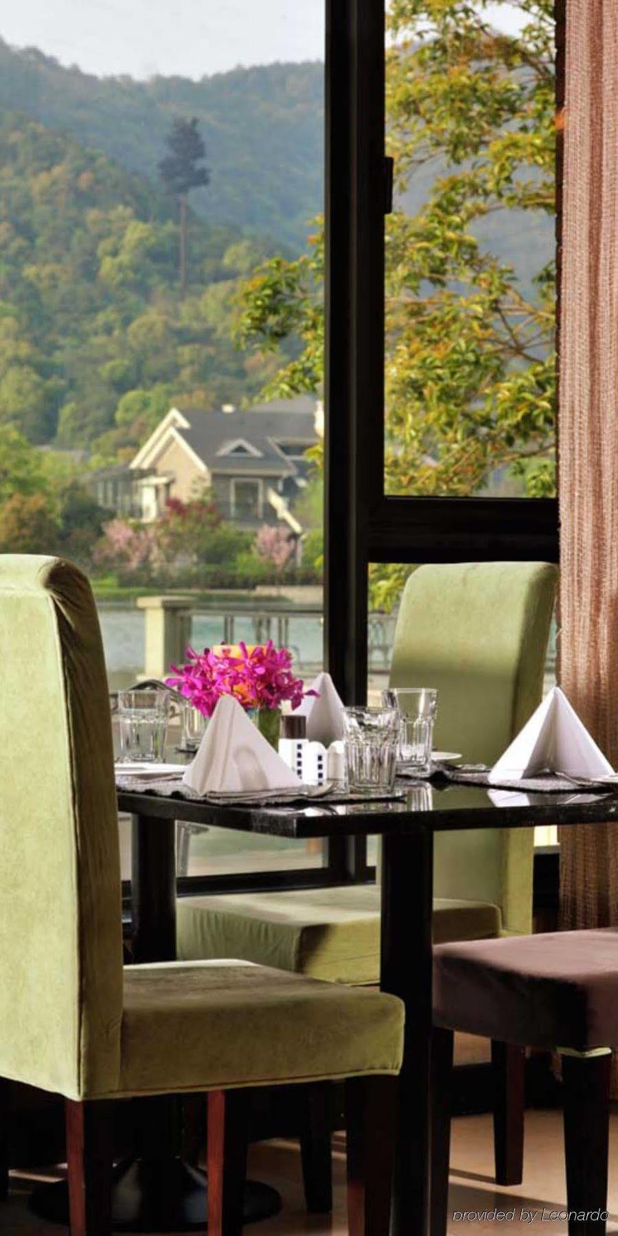 Crowne Plaza Hangzhou Xanadu Resort מראה חיצוני תמונה